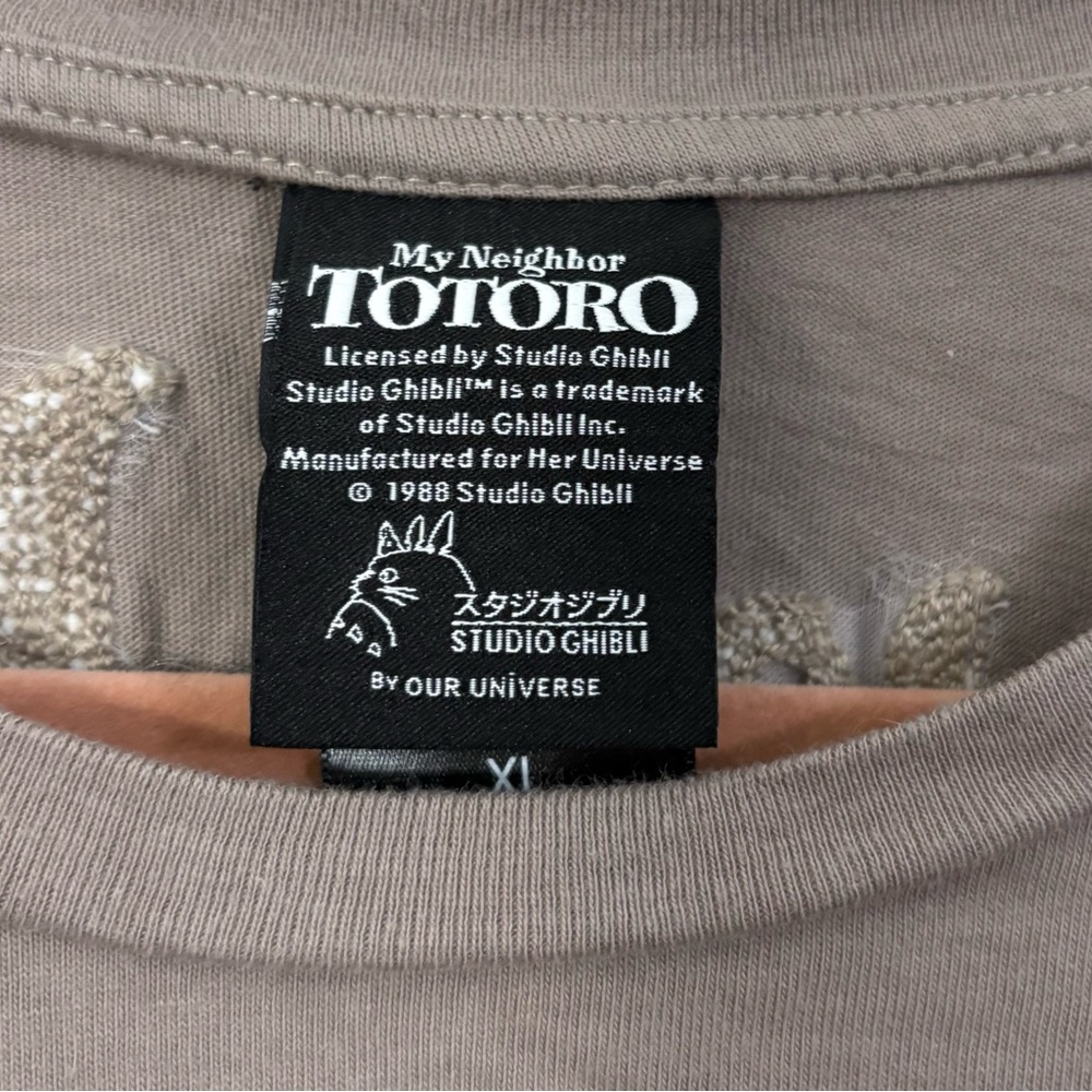 My Neighbor Totoro Embroidered Shirt brown Her Universe XL Studio Ghibli Art cl - Picture 3 of 7